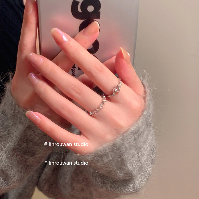 心动预警 粉锆爱心戒指轻奢设计小众时尚个性指环学生叠戴食指戒,淘宝优惠券,粉丝福利购,淘宝优惠卷