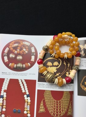 Avon 白色树脂珠书本款项链度假风波西米亚风中古孤品项链海报款