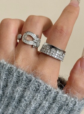 小众设计银色金属微镶锆石宽版开口叠戴戒指 高级感马蹄镶钻指环