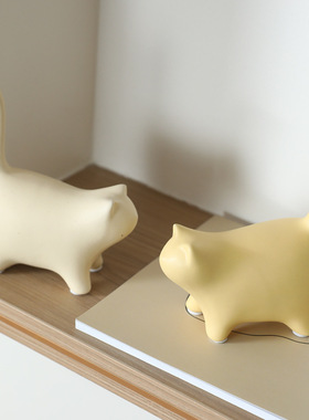 创意酒柜装饰品陶瓷猫咪摆件奶油风客厅电视柜家居桌面陶瓷工艺品