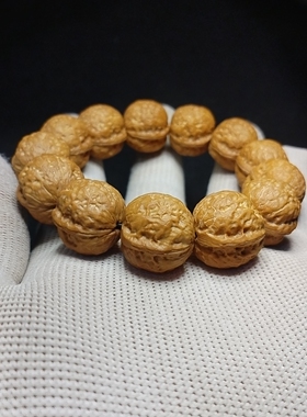 2.0云南野生红石元宝小钢炮铁核桃手串，矮桩平底，皮质好油性大