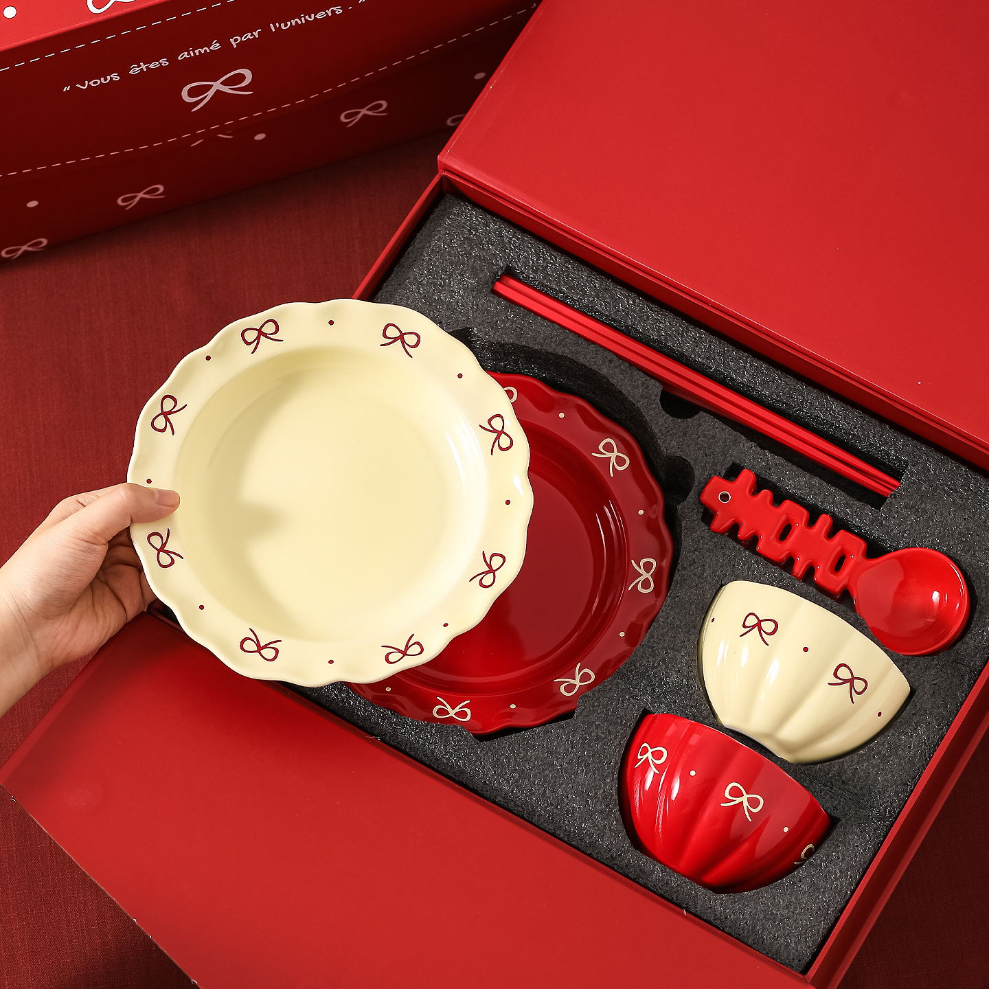 川岛屋新婚餐具套装家用结婚订婚礼物送新人乔迁碗盘碗碟伴手礼盒 - 图1