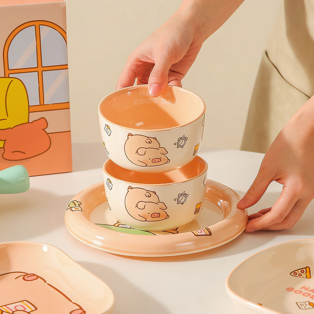 Kawashimaya lulu pig bowl and plate set for one person as a gift