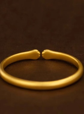 新款古法金小猫咪脚印手镯