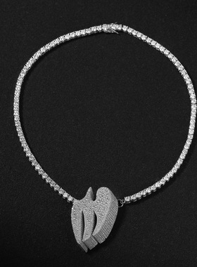 满钻烈焰红唇吊坠项链男