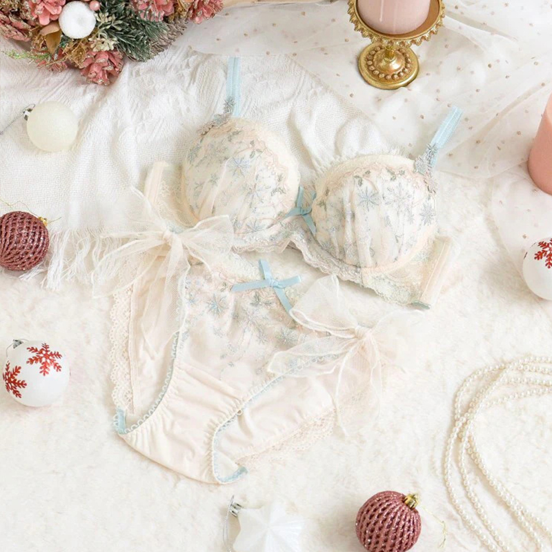 Risa Magli优丽娜娜刺绣系带内裤牛奶丝透气甜美三角裤白466 - 图0