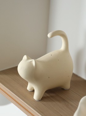 欧式轻奢动物小猫陶瓷摆件家居儿童房酒柜茶几桌面装饰乔迁礼品