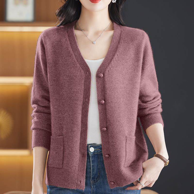 大码中年羊绒衫毛衣女开衫秋冬加厚时尚妈妈V领纯色针织衫外套女,淘宝优惠券,粉丝福利购,淘宝优惠卷