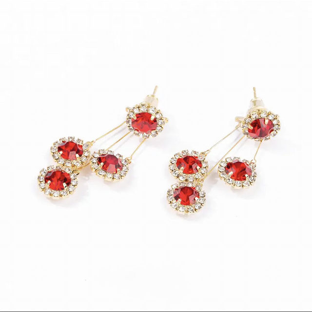 Other Japanese and Korean silver needle women's rhinestone style earrings