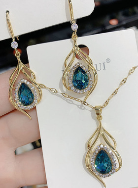 轻奢小众设计感蓝水晶项链