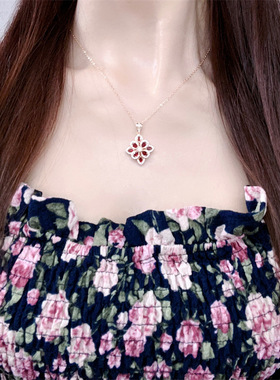 精致红宝石菱形镂空项链女ins气质香槟金锁骨链高级感网红款直播