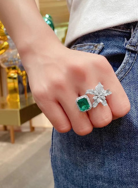 高级感彩宝棉絮祖母绿花瓣开口戒指女ins奢华气质百搭网红食指环