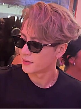 防紫外线方框简约男女明星墨镜