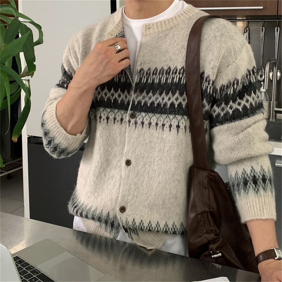 MRDONG韩国男装代购北欧风几何条纹休闲圆领短款系扣针织开衫毛衣 - 图2