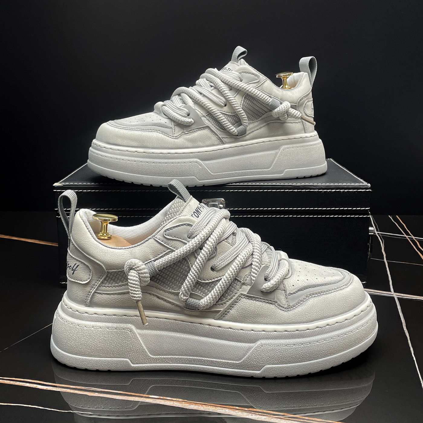 复古做旧脏脏鞋2025秋季新款男鞋软底舒适板鞋潮流百搭男士休闲鞋 - 图0