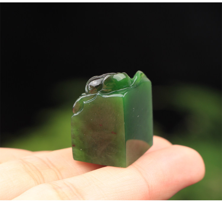 梵峙和田玉碧玉印章俄碧玉章挂件黑皮老料子