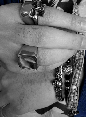 情侣钛钢定制刻字板戒指