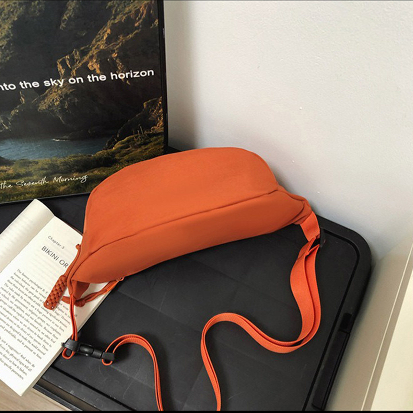Trendy and simple large-capacity nylon cloth chest bag