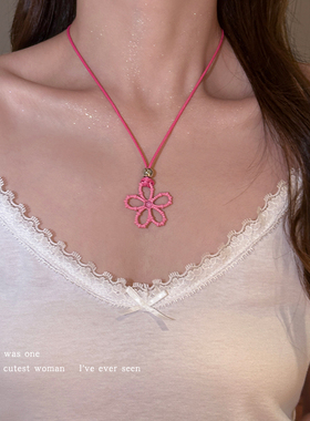 多巴胺彩色镂空花朵项链女款颈链