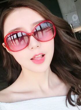 宇莎新款9509女士太阳镜 欧美潮流户外墨镜时尚大框时尚眼镜