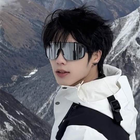 复古超大框户外骑行登山滑雪防风护目镜墨镜防晒连体太阳眼镜男女