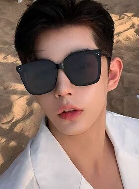 新款潮太阳镜男开车专用ins墨镜女酷M墨镜男潮网红