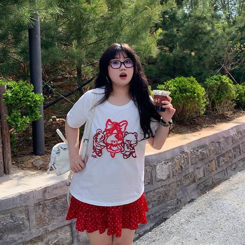 YUZI鱼子韩系圆领小熊短袖大码女装夏微胖mm显瘦遮肉200斤俏皮 - 图0