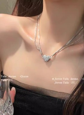 轻奢精致微镶满钻爱心短款项链设计感磁吸超闪气质双层叠戴锁骨链