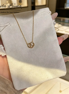 银镂空韩版可爱碱水面包项链女轻奢小众网红不掉色吊坠送女友礼物