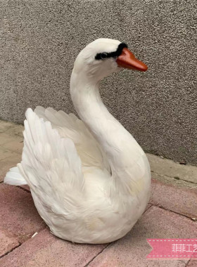 仿真橱窗婚礼大鹅儿童拍摄模型