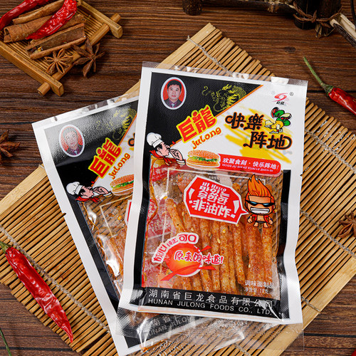 巨龙香辣快乐阵地辣条辣片麻辣面筋儿时怀旧食品零食大礼包20包 - 图1