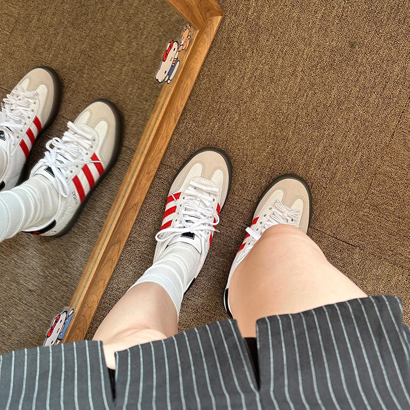 香港官方hellokitty联名德训鞋女款2025爆款百搭休闲厚底透气板鞋,淘宝优惠券,粉丝福利购,淘宝优惠卷