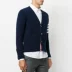 THOM BROWNE đàn ông và phụ nữ cổ điển mới với cùng một đoạn 4 áo khoác len cashmere sọc MKC001A00011 - Áo len Cashmere áo thun dài tay nam Áo len Cashmere