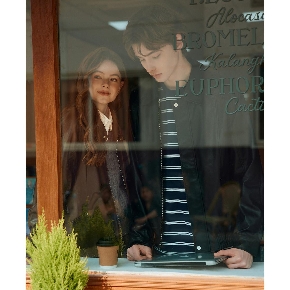 唐狮26春季新款情侣仿皮衣外套夹克翻领男女皮衣酷潮情侣外套上衣,淘宝优惠券,粉丝福利购,淘宝优惠卷