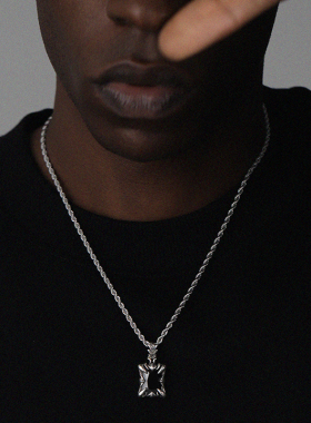 LUXTA纯银黑石吊坠嘻哈男