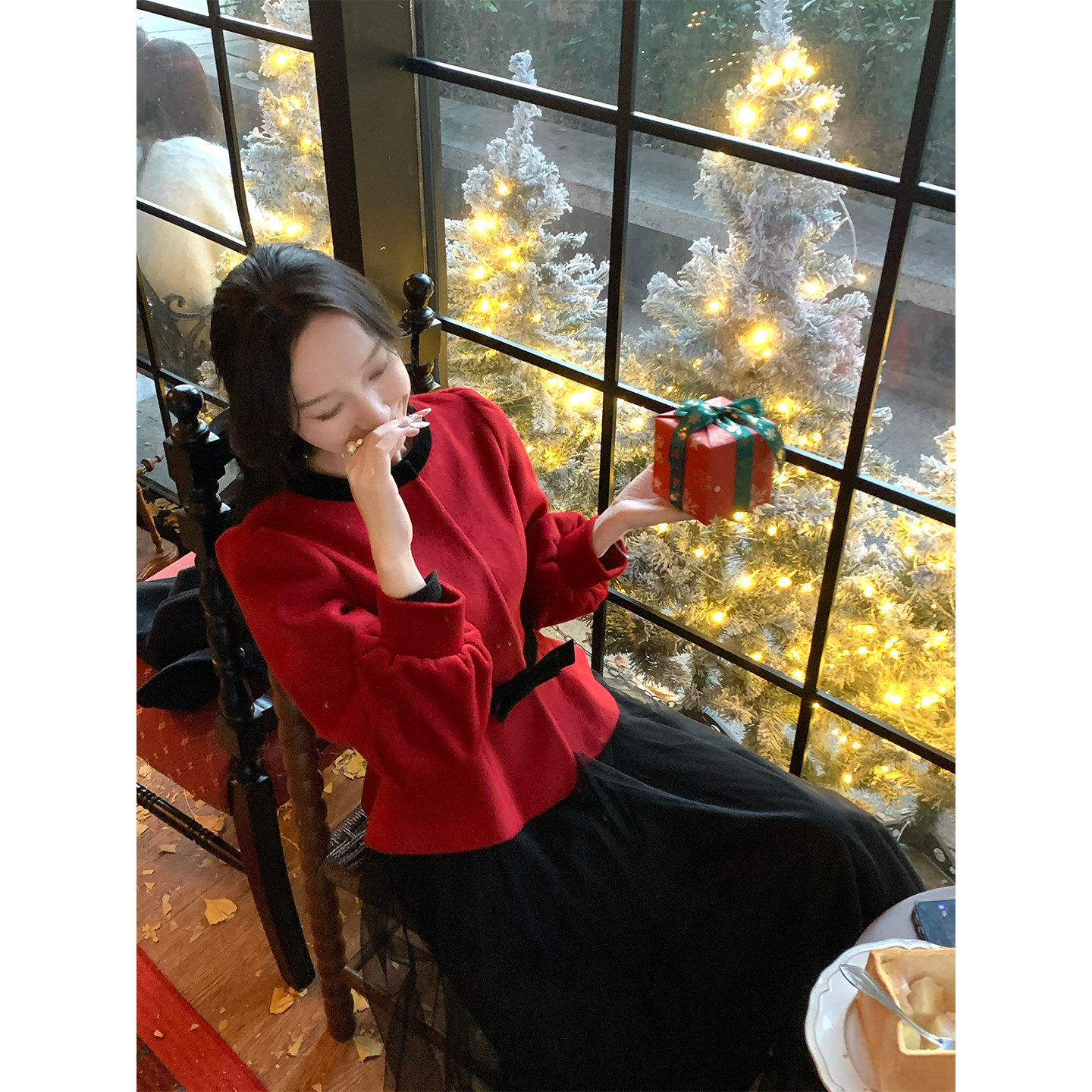 韩语琳 圣诞氛围感穿搭红色套装女毛呢外套半身裙两件套,淘宝优惠券,粉丝福利购,淘宝优惠卷