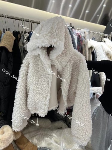 Miss家 连帽毛毛拉链外套2025秋冬新款减龄卫衣式皮毛一体外套女 - 图3