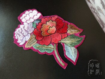 Suzhou embroidery handmade embroidery patches ດອກໄມ້ DIY ອຸປະກອນເສີມການອອກແບບເຄື່ອງນຸ່ງຫົ່ມ peony butterfly ສີ່ປະເພດ