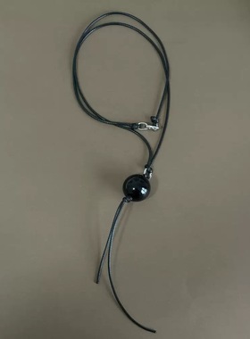 极简黑色圆球项链小众设计高级感百搭几何长款吊坠毛衣链
