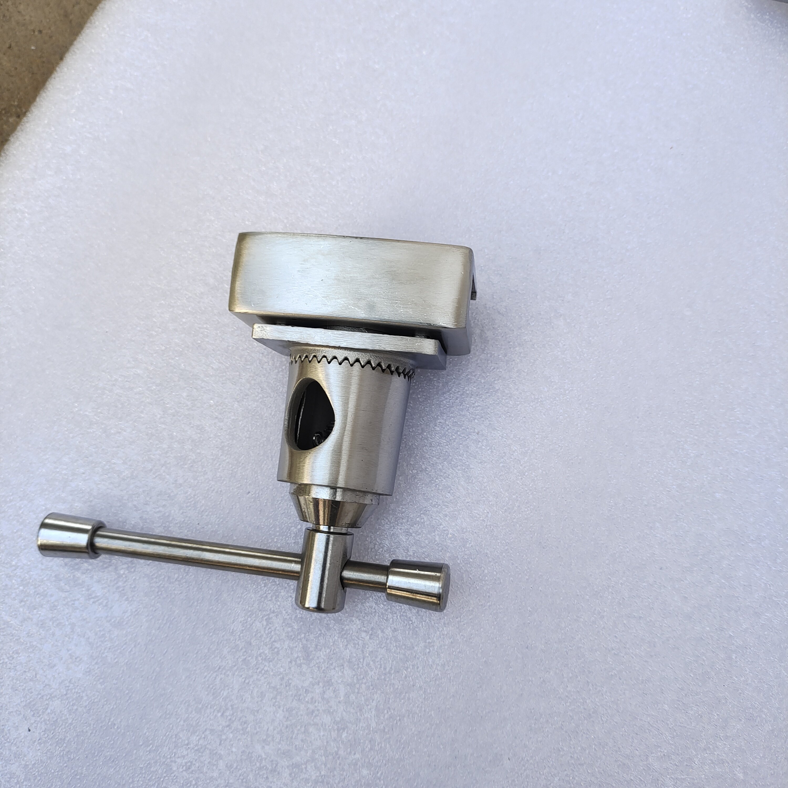 新款大固定器手术床手术台配件滑块卡扣腿托夹持器304不锈钢材质,淘宝优惠券,粉丝福利购,淘宝优惠卷