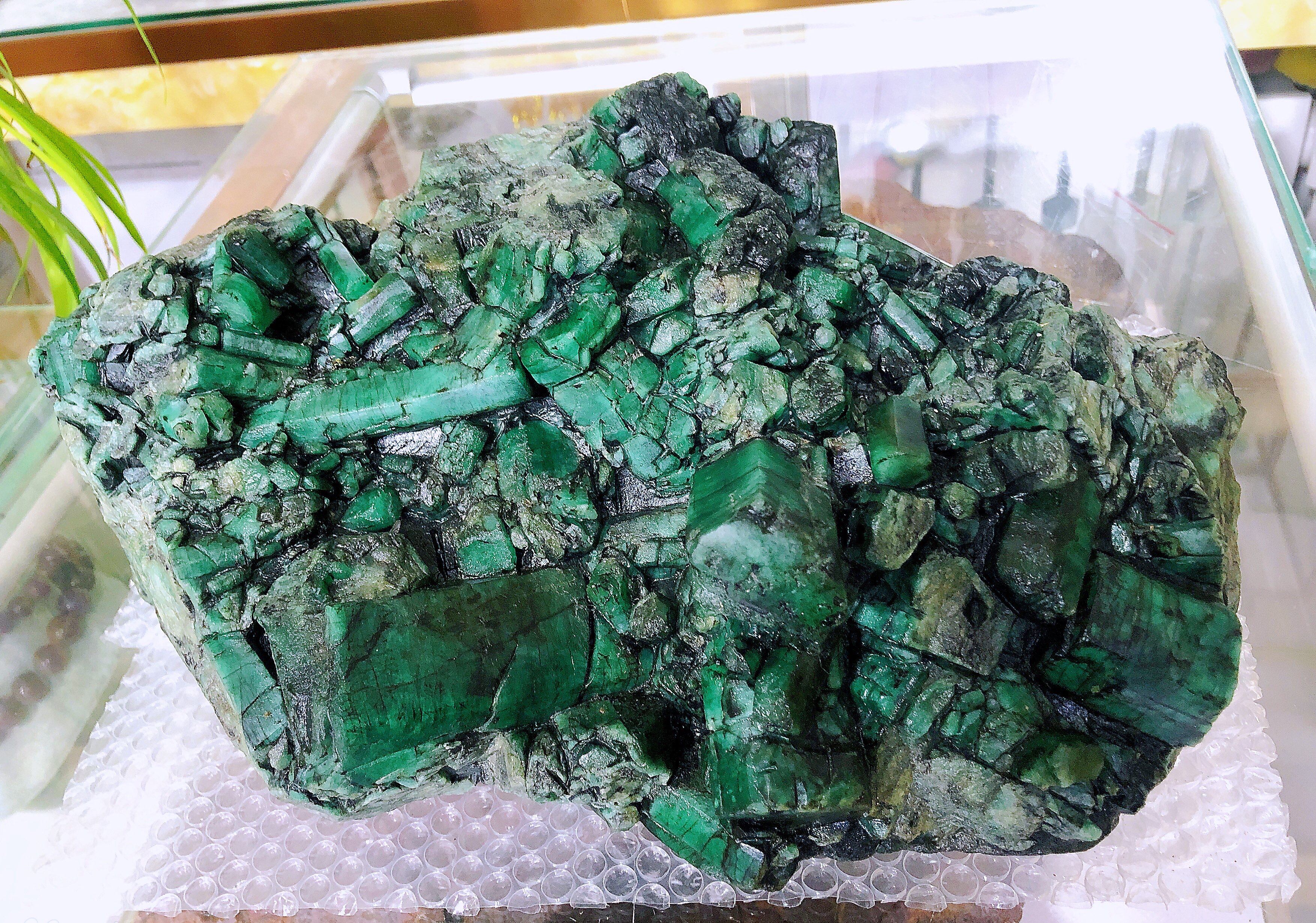 天然祖母绿原石原矿标本摆件收藏价值珍贵宝石永顺珠宝专柜正品