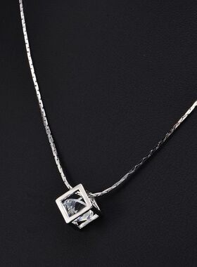 情人节礼物 追女友神器 魔方吊坠方形夺爱情侣窗网红恋爱表白项链