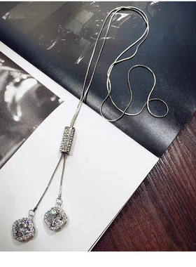 韩国四叶草水钻水晶装饰项链女士长款配饰冬挂件吊坠毛衣链饰品