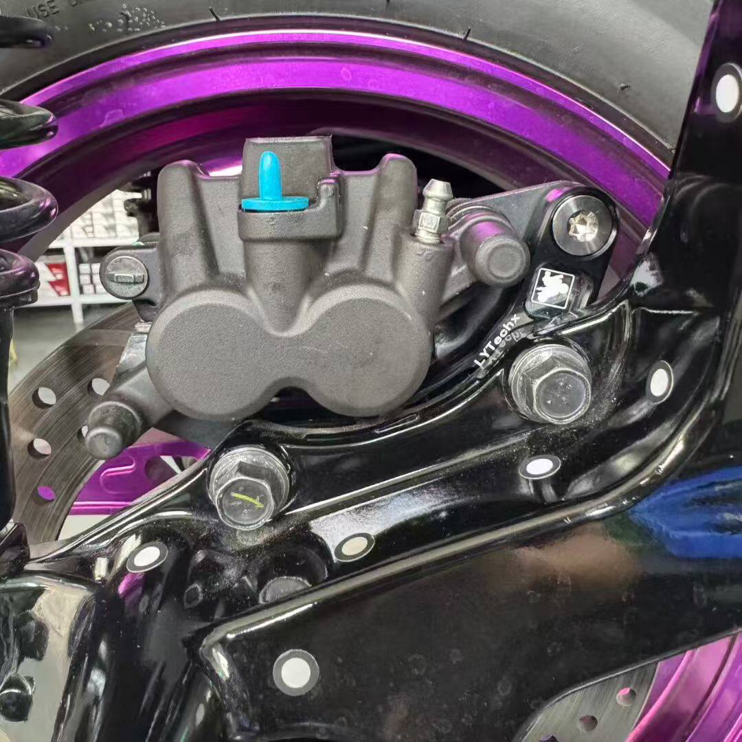 用于雅马哈xmax300改装后卡钳转接码 前卡钳后移码 卡座 后移支架 - 图3