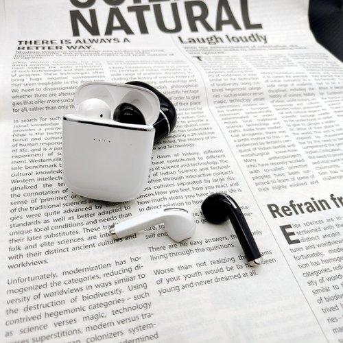 原熊真无线平头半入耳蓝牙耳机HIFI三频均衡舒适佩戴手机通用tws - 图2