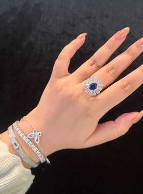 pretty&na培育皇家蓝宝石戒指