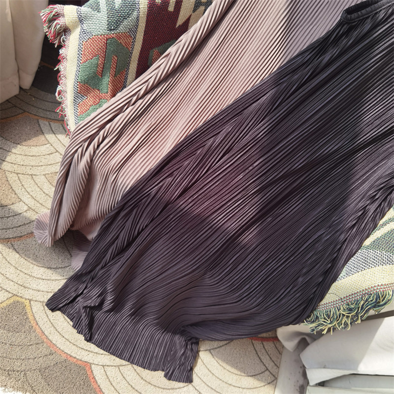 2025秋季新款女装时尚百搭无袖吊带连衣裙长裙褶子高级感吊带裙子,淘宝优惠券,粉丝福利购,淘宝优惠卷