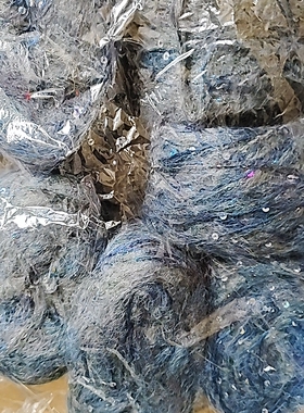处理各种库存粗细手编毛线团手工编织
