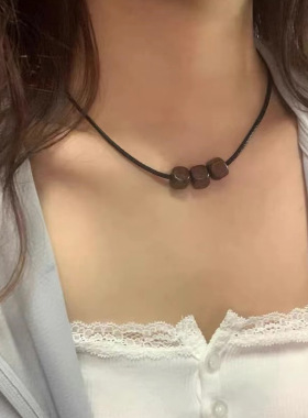 波西米亚复古风黑色编织绳木珠