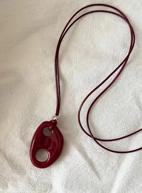 猪鼻子吊坠长款黑绳颈链锁骨链男